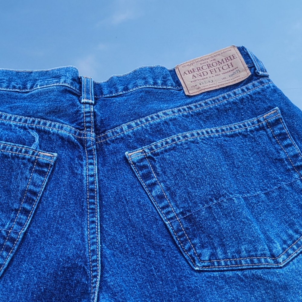 Abercrombie & Fitch Classic Indigo Jeans 32L
